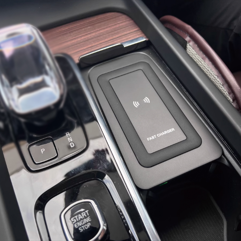 شاحن لاسلكي للكونسول الوسطي لس - مراجعة Volvo Car Accessories Xc60 وسعره